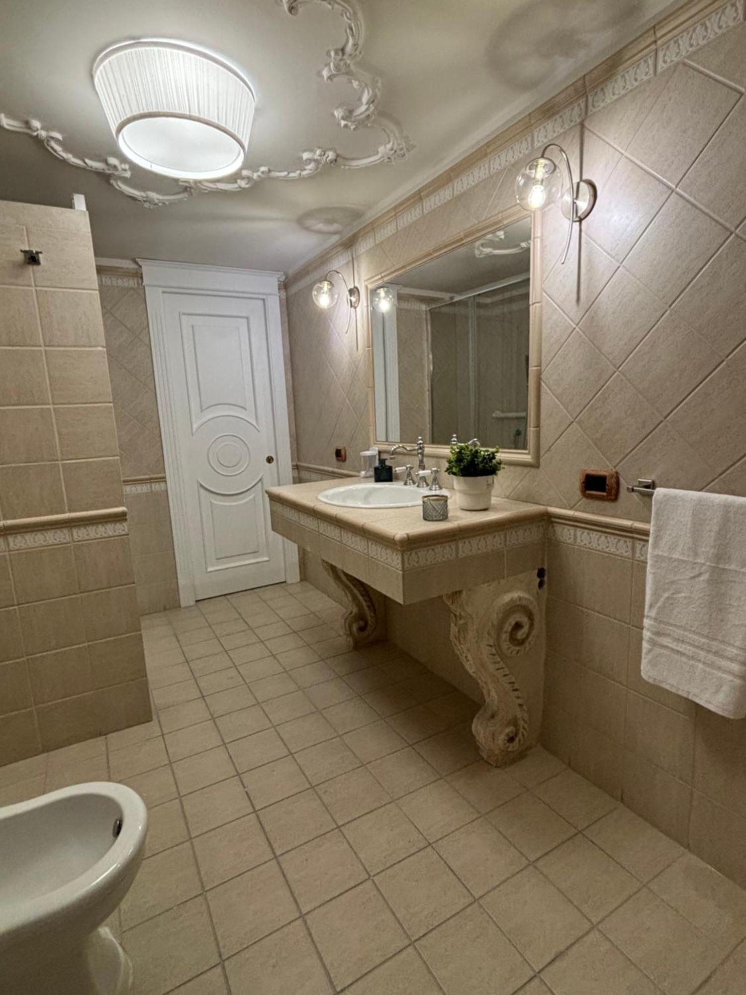 Dimora71 Bed and Breakfast Napoli Eksteriør billede